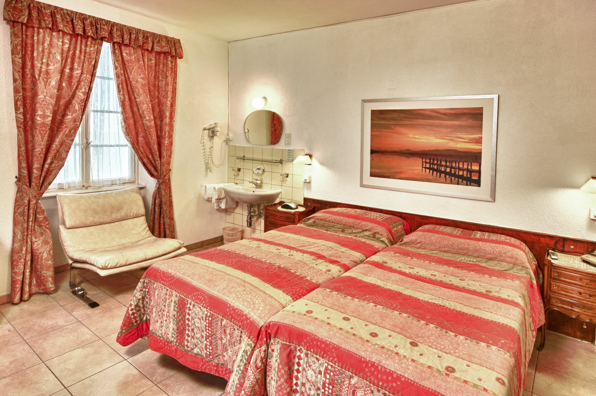Easyrooms Dell'Angelo Locarno Exterior photo